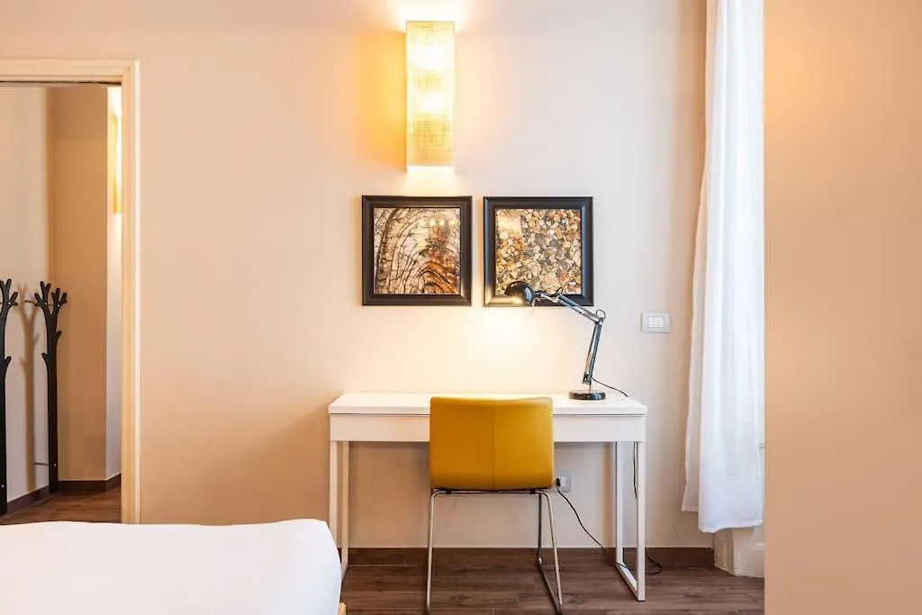 Crocetta Turandot One Bed 1St Floor - Mirable Pm Apartment Milan